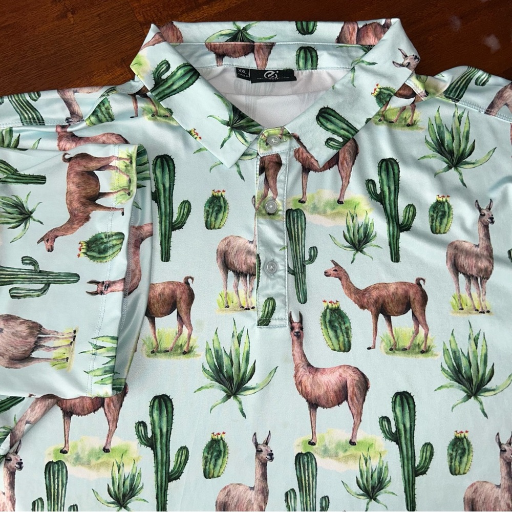 GreenSide Golf Llama & Prickly Pear Cactus Short Sleeve Green Polo‎ Shirt